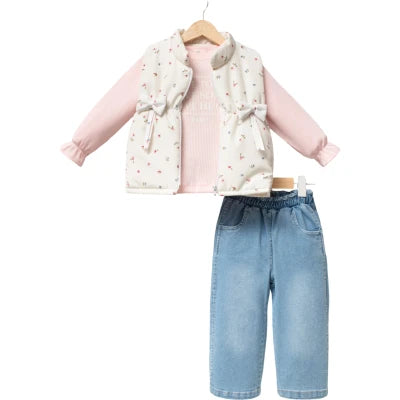 Girls’ set.